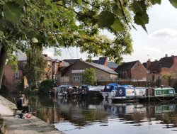 Chesterfield Canal Wallpaper