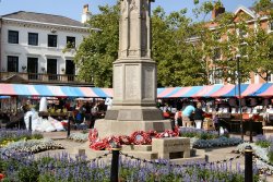 Market Day Wallpaper