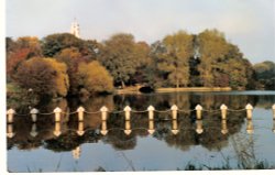 Highfields boating lake Wallpaper