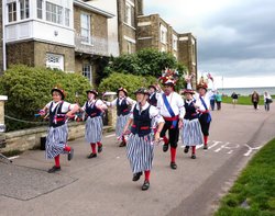 Southwold Dancers Wallpaper