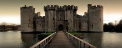 Bodiam Castle, East Sussex, UK Wallpaper