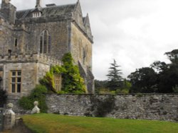 Beaulieu Palace House Wallpaper