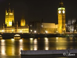 Thames at night Wallpaper