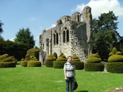 Ruins of Much Wenlock Priory Wallpaper