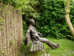 Lower Broadheath, a sculpture of Elgar in the garden of his museum