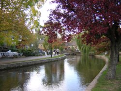 Bourton on the Water Wallpaper