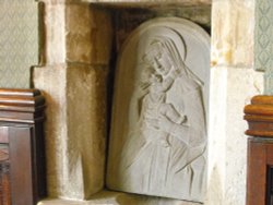 Madonna and Child Wallpaper