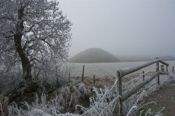 Silbury Hill in the Snow Wallpaper