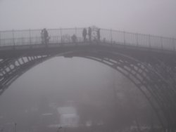 The Ironbridge in fog Wallpaper