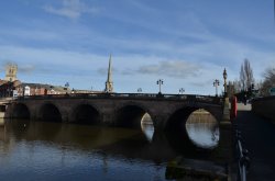 The bridge at Worcester Wallpaper