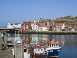 Whitby Harbour Wallpaper