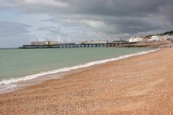 The Beach and Pier, Hastings Wallpaper