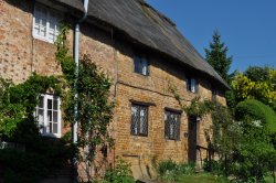 Hunts Lane Wallpaper