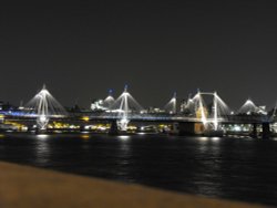Milennium Bridge Wallpaper