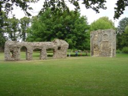 Bury St. Edmunds Cathedral Wallpaper