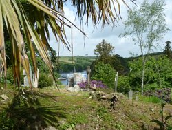 THE CHURCH OVER THE WALL Wallpaper