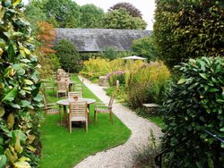 Gardens of the Lamb Inn