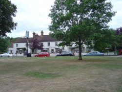 Chipperfield Wallpaper