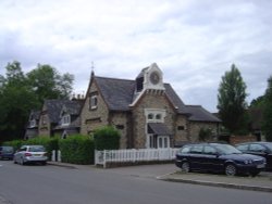 Chipperfield Wallpaper