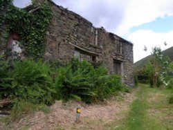Dinas-Mawddwy cottage Wallpaper