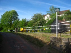 Bettws Lock Wallpaper