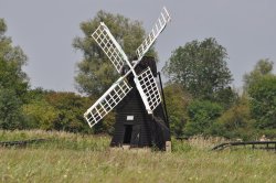 Water Pump Wallpaper