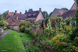 Milborne Port, Somerset. Wallpaper