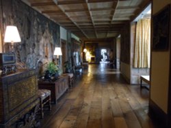 The long gallery, Packwood House Wallpaper
