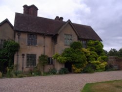 Packwood House Wallpaper