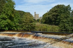 River Wenning & Hornby Castle Wallpaper