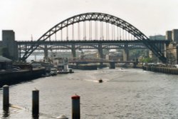 Links between Newcastle and Gateshead Wallpaper