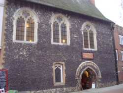 Eastbridge Hospital of St Thomas Wallpaper