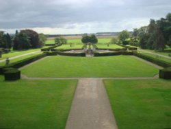 South Parterre Wallpaper