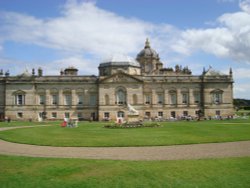 Castle Howard and Boar Garden Wallpaper