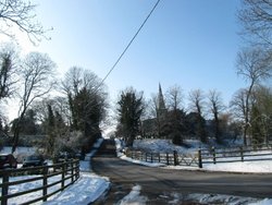 Podington Snow scene Wallpaper