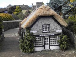 Model of The Bats Wing in Godshill. Wallpaper