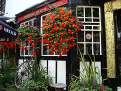 The New Inn Wallpaper