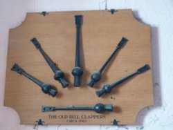 Going like the clappers Wallpaper