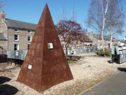 Books and a Pyramid Wallpaper