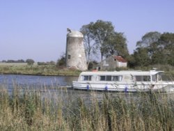 Upton Norfolk Wallpaper