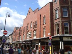 Oxford Street, Harrogate Theatre Wallpaper