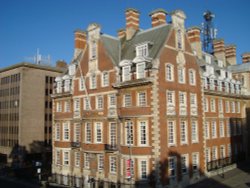 Cedar Court Grand Hotel Wallpaper