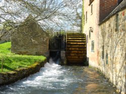 The Old Mill, Lower Slaughter, Gloucestershire Wallpaper