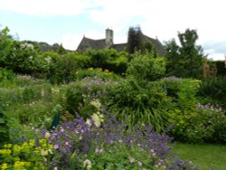 Abbey House Gardens Wallpaper