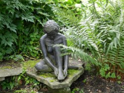 Borde Hill Garden 24 June 2011 Wallpaper