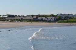 Low Newton by the Sea Wallpaper