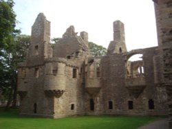 Earl's Palace Wallpaper