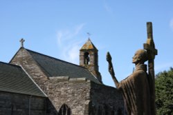 Statue of St Aidan, Lindisfarne Wallpaper