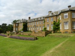 Upton House and Garden June 2011 Wallpaper
