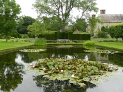 Batemans Gardens 25 June 2011